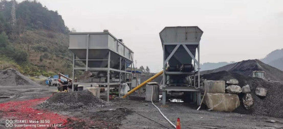Mobiel water gestabiliseerd mengstation zonder fundering